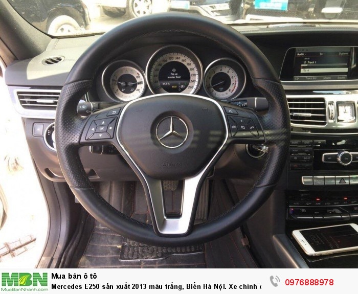 Mercedes E250 sản xuất 2013 màu trắng, Biển Hà Nội. Xe chính chủ từ đầu