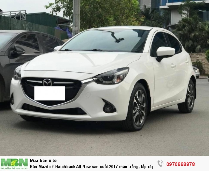 Bán Mazda 2 Hatchback All New sản xuất 2017 màu trắng, lắp ráp trong nước