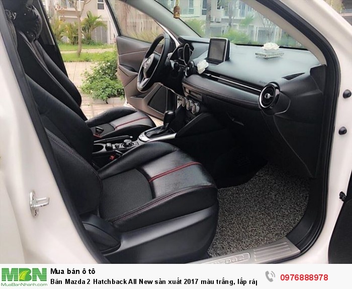 Bán Mazda 2 Hatchback All New sản xuất 2017 màu trắng, lắp ráp trong nước