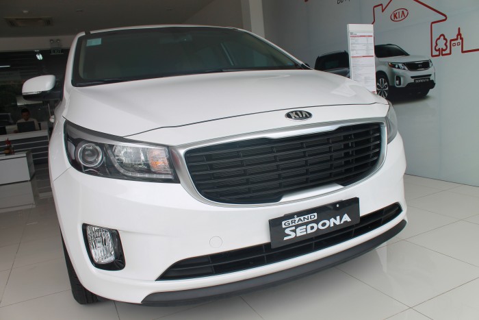 ( KIA Bà Rịa Vũng Tàu) Bán xe Kia Sedona 3.3 GAT, màu trắng, 2018, hỗ trợ đầy đủ ngân hàng, bảo hiểm