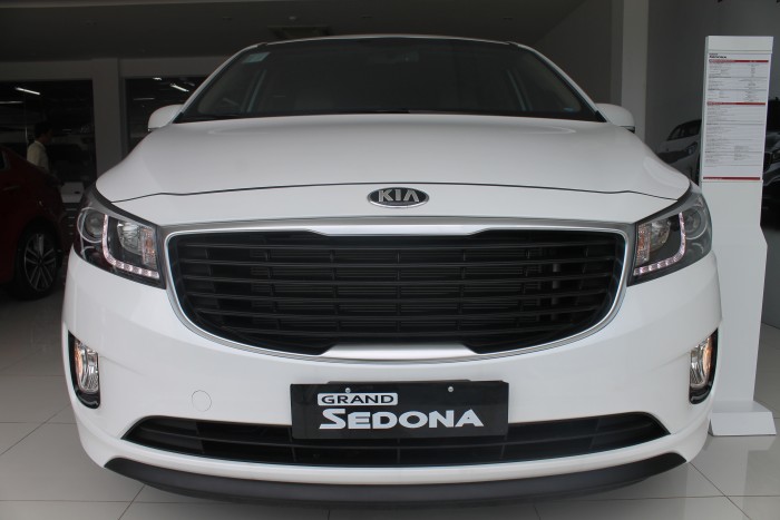( KIA Bà Rịa Vũng Tàu) Bán xe Kia Sedona 3.3 GAT, màu trắng, 2018, hỗ trợ đầy đủ ngân hàng, bảo hiểm
