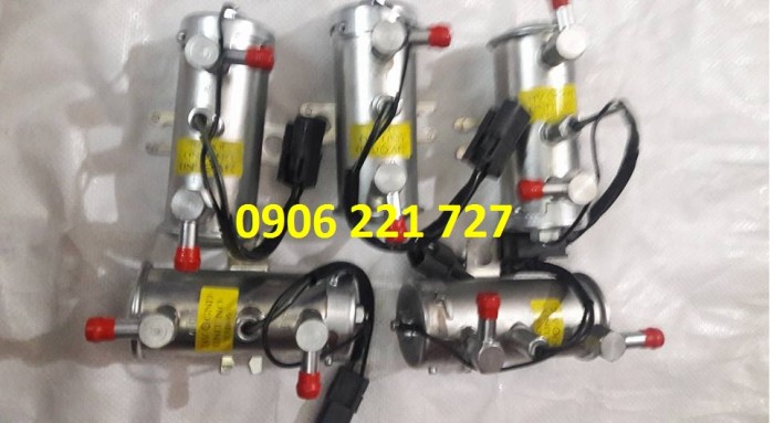 Chuyên cung cấp solenoi và thiết bị điện cho xe cơ giới