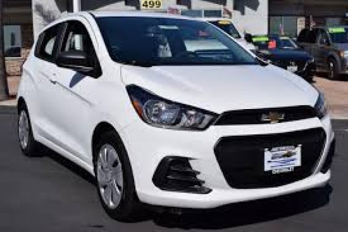 Xe Chevrolet spark 2018 50tr lấy xe giảm 40tr