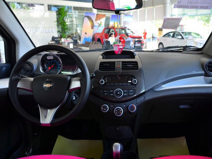 Xe Chevrolet spark 2018 50tr lấy xe giảm 40tr