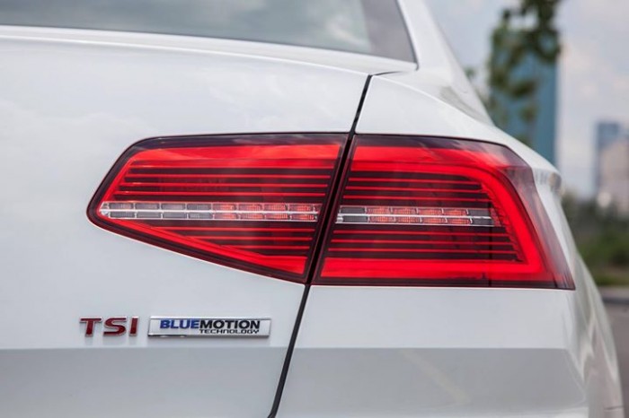 Volkswagen Passat Giá Tốt nhất, giao xe toàn quốc,Hô trợ trả góp 85%