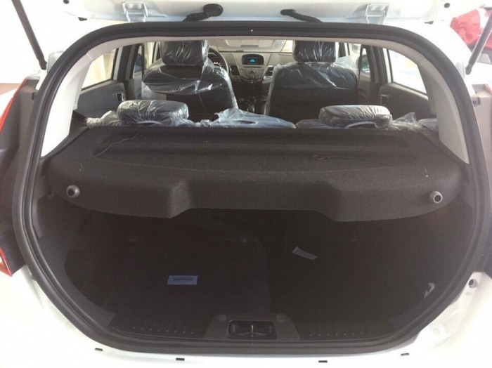 Quận 2: Ford Fiesta Titanium | Đủ màu giao ngay | Trả Trước 20%