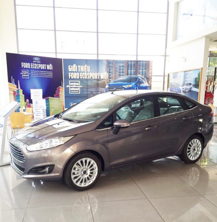 Thủ Đức: Ford Fiesta Titanium giá tốt cuối tháng | Trả trước 20% | Ngân hàng 24h