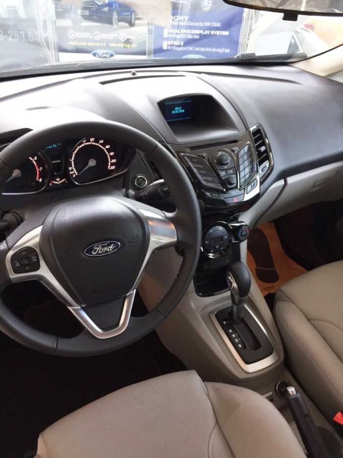 Thủ Đức: Ford Fiesta Titanium giá tốt cuối tháng | Trả trước 20% | Ngân hàng 24h