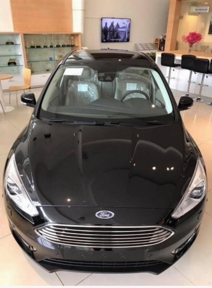 Quận 2: 5 Chỗ Ford Focus 2018 | Sở hữu ngay chỉ 180 Triệu | Ngân hàng 24h