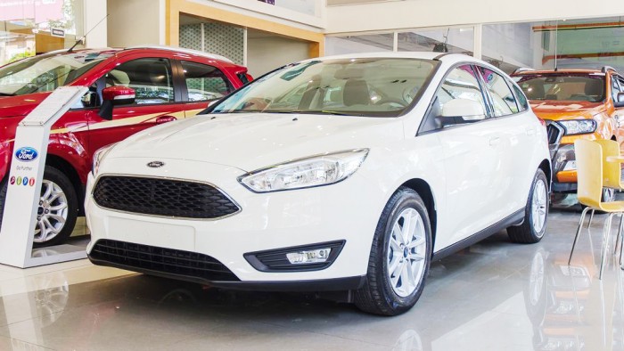 Bình Thuân: Ford Focus 2018 trả trước chỉ 180 Triệu | Ngân hàng 24 h