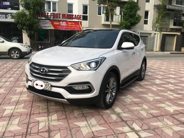 Santafe 4WD sản xuất và đăng ký 2017 chính chủ Full kịch đồ lốp sơ cua chưa hạ
