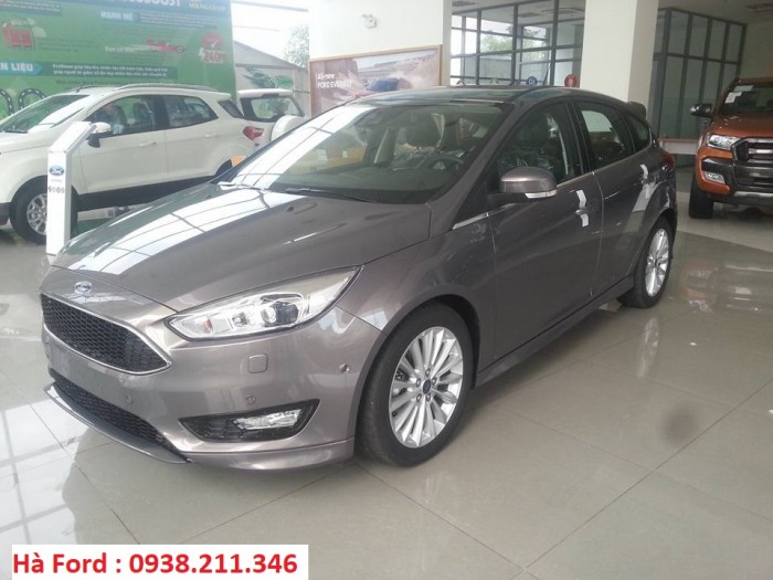 Bán Ford Focus 2018  chỉ 570 tr sở hữu ngay dòng xe an toàn chất lượng