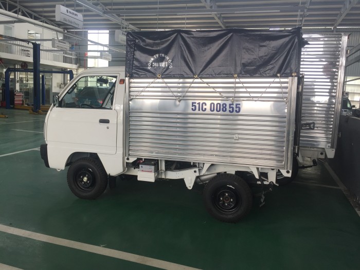 Xe Suzuki truck thùng mui có xe giao ngay, tặng 100% thuế trước bạ và nhiều quà tặng khác
