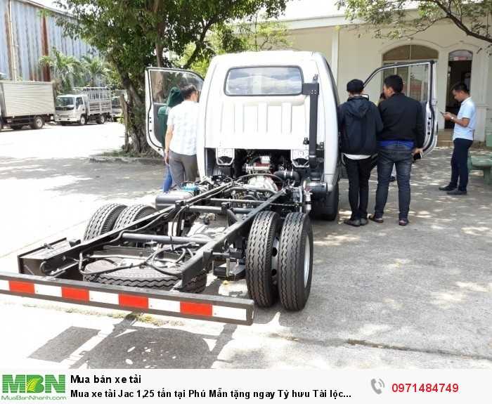 Mua xe tải Jac 1,25 tấn tại Phú Mẫn tặng ngay Tỳ hưu Tài lộc trong tháng!