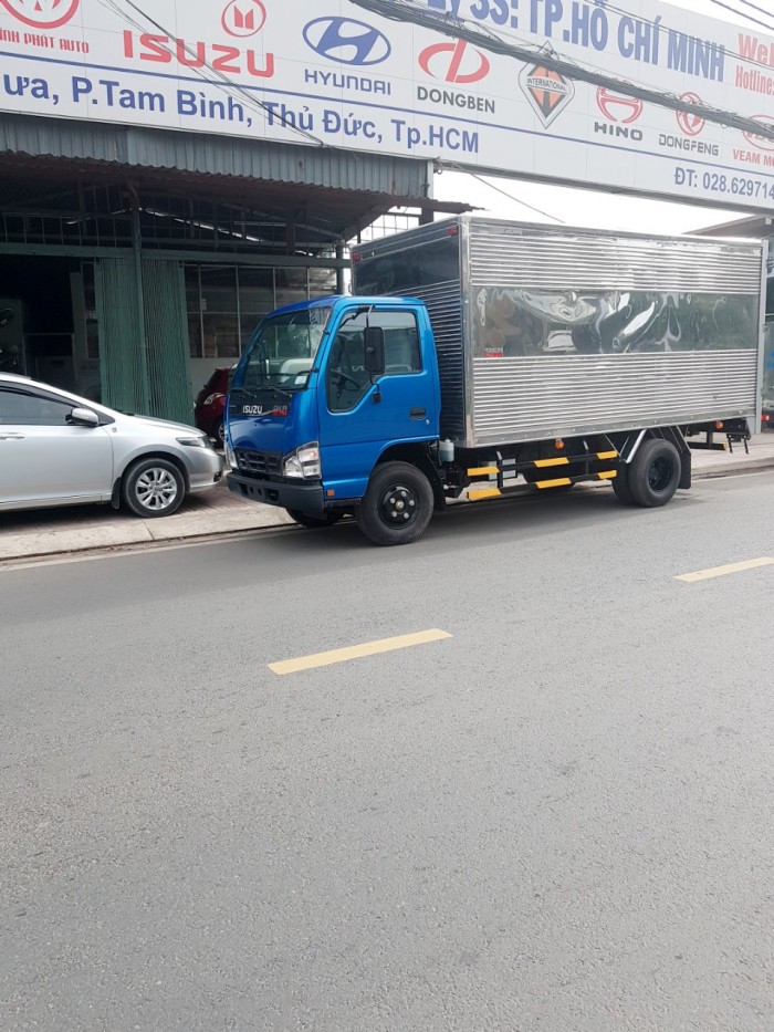 Xe tải ISUZU 1T9 QKR, hỗ trợ trả góp 90% xe