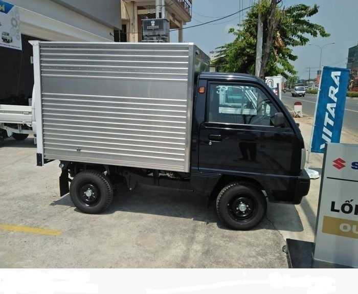 Bán Suzuki truck thùng kín trả góp