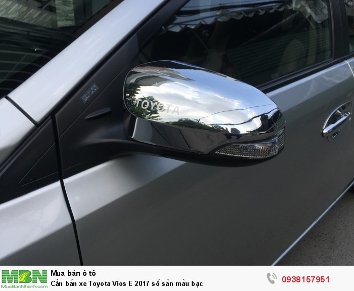 Cần bán xe Toyota Vios E 2017 số sàn màu bạc