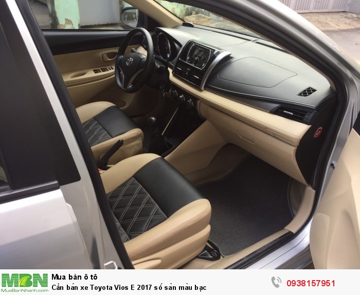 Cần bán xe Toyota Vios E 2017 số sàn màu bạc