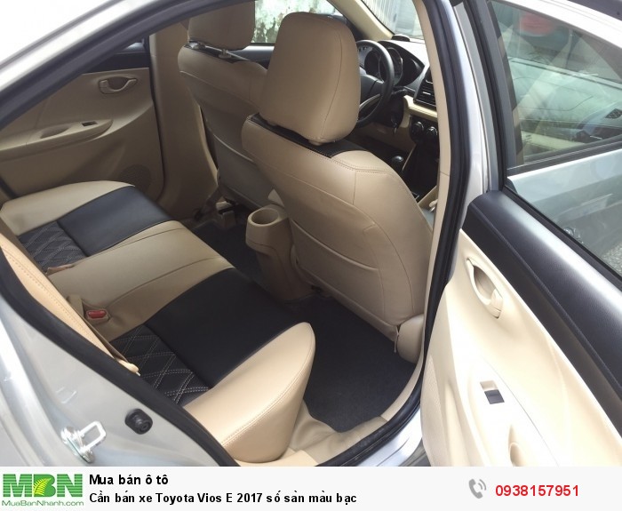 Cần bán xe Toyota Vios E 2017 số sàn màu bạc