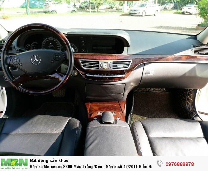 Bán xe Mercedes S300 Màu Trắng/Đen , Sản xuất 12/2011 Biển Hà Nội.
