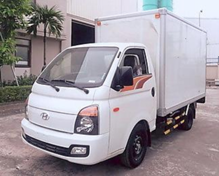 Bán Hyundai Porter New 150 đời 2018 thùng Composite, màu trắng, màu xanh lam