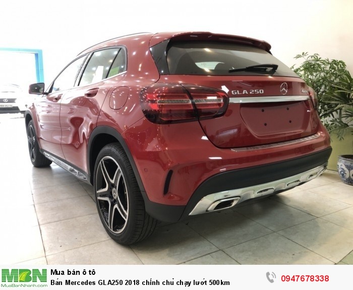 Bán Mercedes GLA250 2018 chính chủ chạy lướt 500km