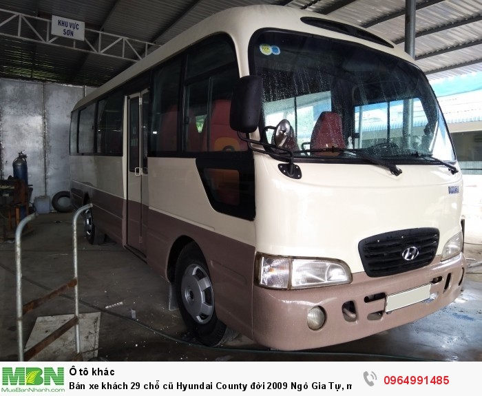 Bán xe khách 29 chỗ cũ Hyundai County đời 2009 Ngô Gia Tự, màu ghi, giá rẻ tại TPHCM
