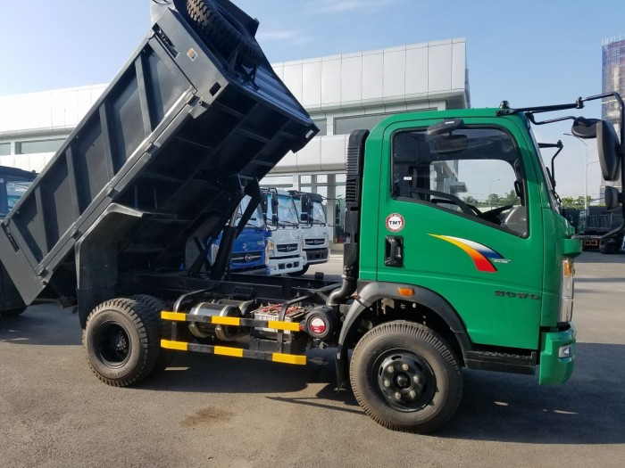 Xe Ben Sinotruk St8165d