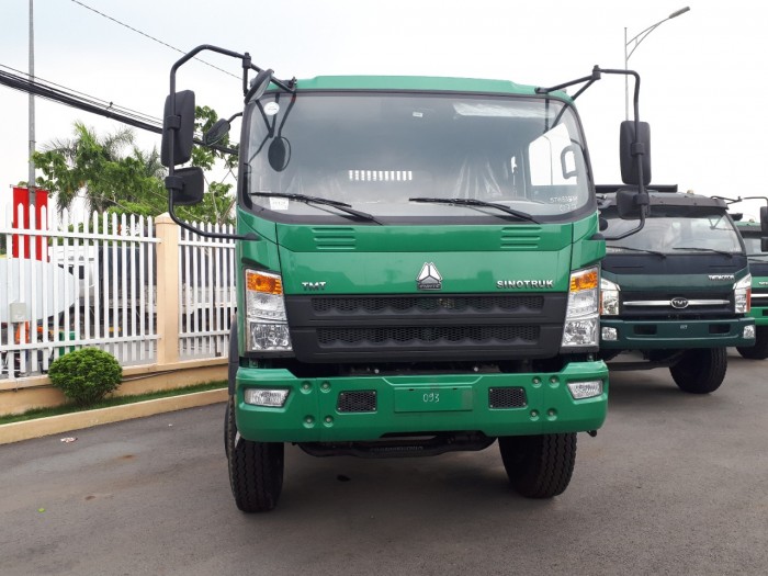 Xe Ben Sinotruk St8165d