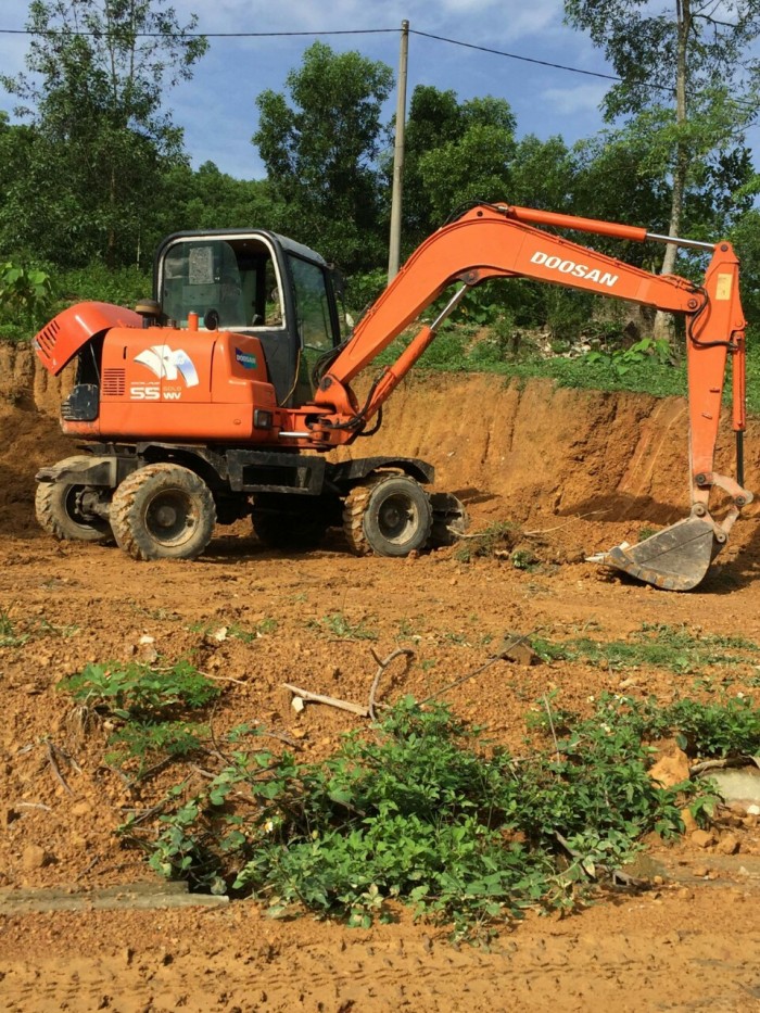 Bán gấp máy xúc Doosan 55wv