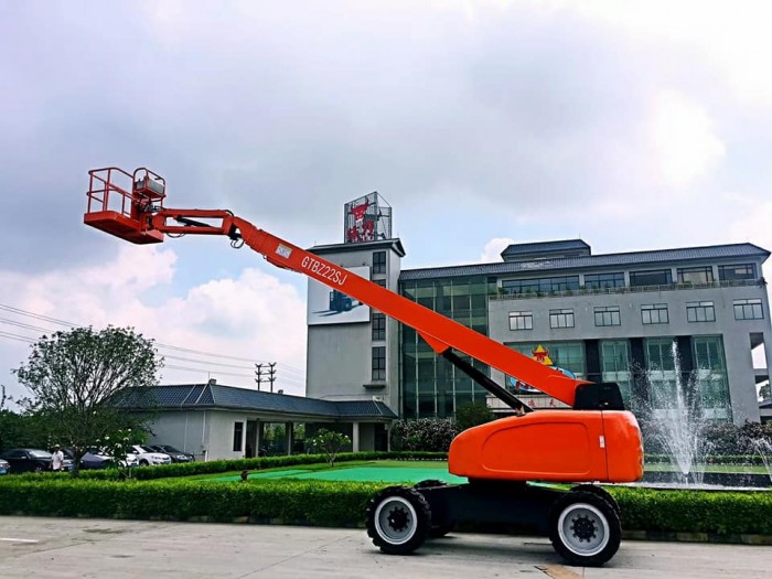 Bán xe nâng người 12m 14m 16m xe mới 100% nguyên bản giá hạt rẻ