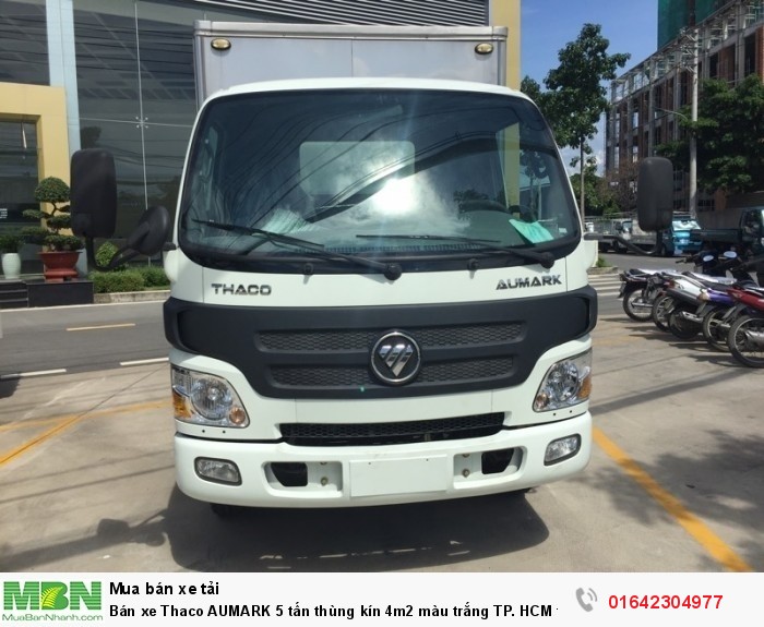 Bán xe Thaco AUMARK 5 tấn thùng kín 4m2 màu trắng TP. HCM trả góp 70%