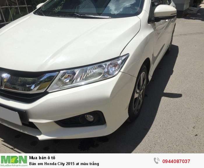 Bán em Honda City 2015 at màu trắng
