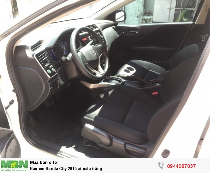 Bán em Honda City 2015 at màu trắng