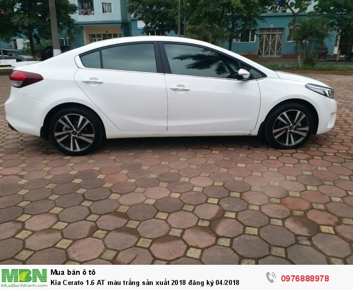 Kia Cerato 1.6 AT màu trắng sản xuất 2018 đăng ký 04/2018