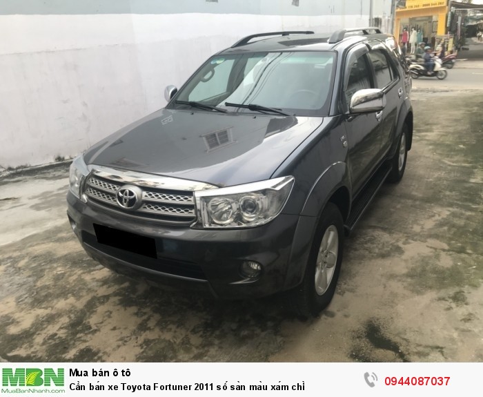 Cần bán xe Toyota Fortuner 2011 số sàn màu xám chì