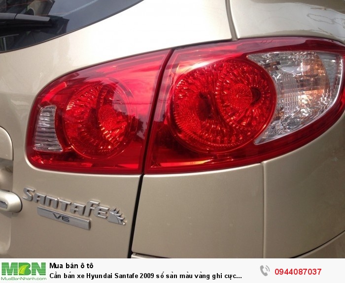 Cần bán xe Hyundai Santafe 2009 số sàn màu vàng ghi cực đẹp