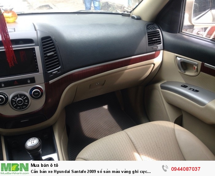 Cần bán xe Hyundai Santafe 2009 số sàn màu vàng ghi cực đẹp