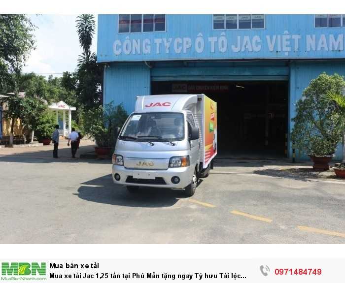 Mua xe tải Jac 1,25 tấn tại Phú Mẫn tặng ngay Tỳ hưu Tài lộc trong tháng!