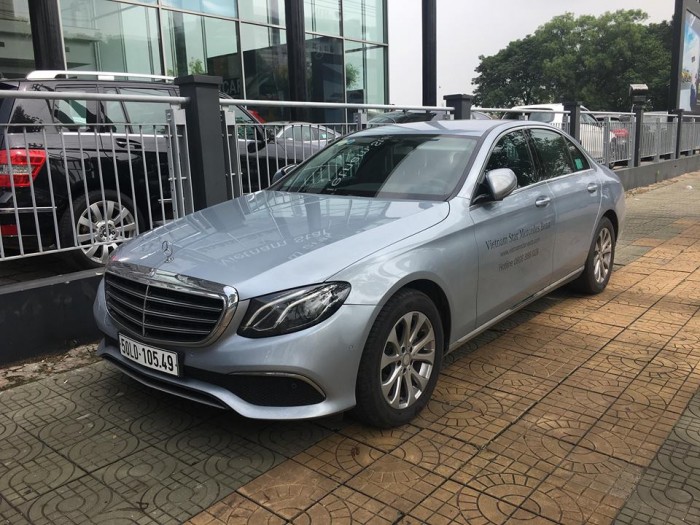 Mercedes E200