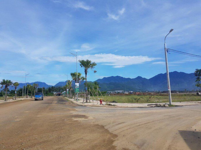 Tôi cần bán đất hướng Tây Nam, đối diện cổng KCN Hòa Khánh – Đà Nẵng 1ty440