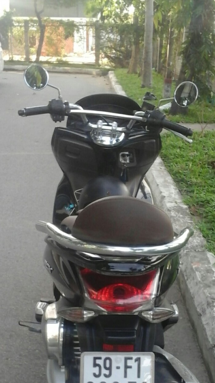 Cần bán Xe PCX Fi 125 , máy nguyên zin,biển số 51F1...