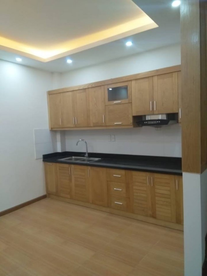 Nhà rẻ ngõ 1 Bùi Xương Trạch, Thanh Xuân, DT: 40m2, 5 tầng, MT: 6m, mới đẹp