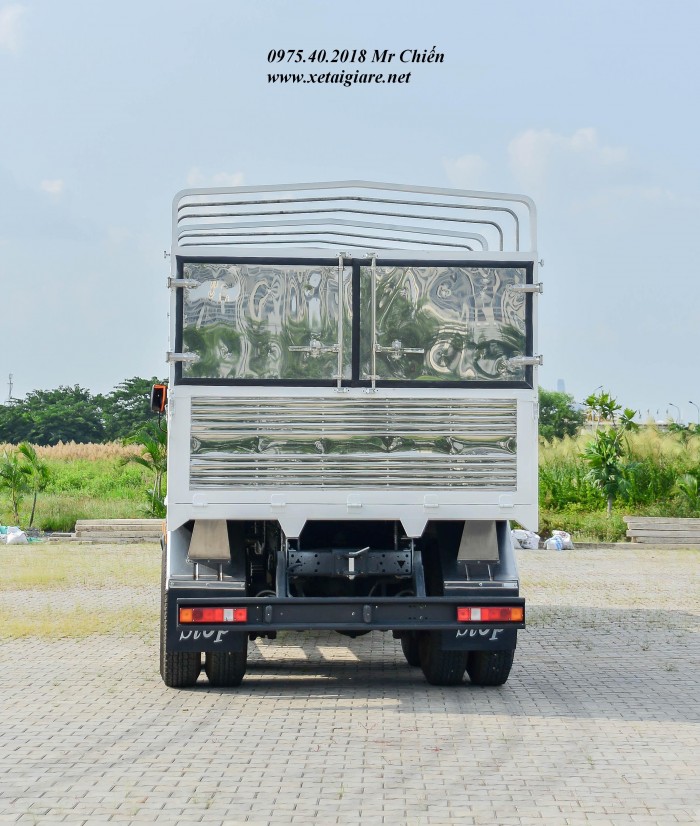 Xe Kamaz 6540 (8x4) Tải Thùng Dài 8m9 Giá Rẻ Nhất Thị Trường