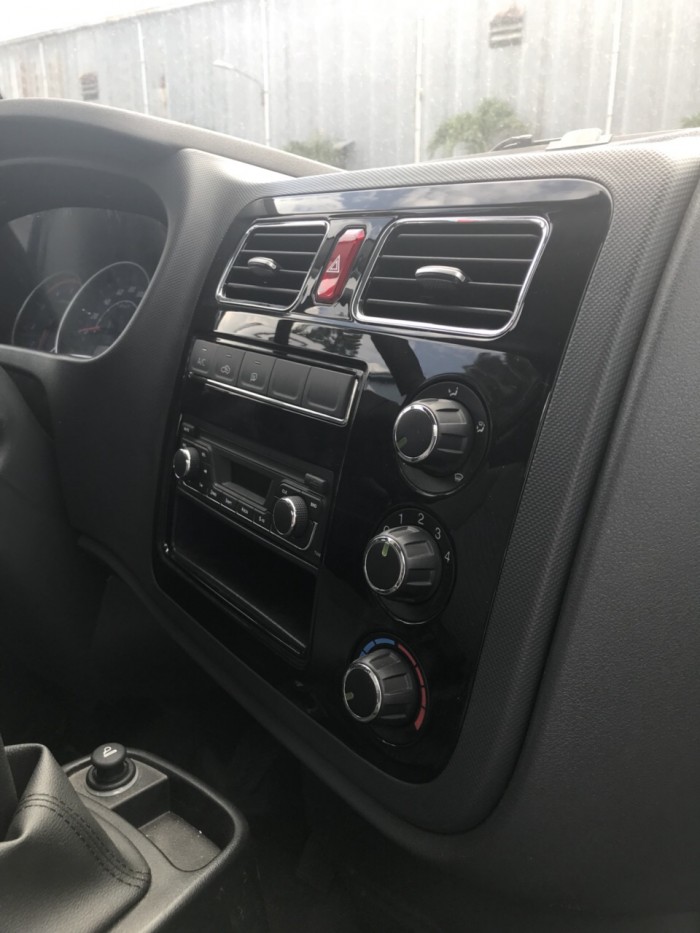 Giá Xe Tải JAC 1t25, trả trước chỉ 70 triệu, xe có sẵn giao ngay