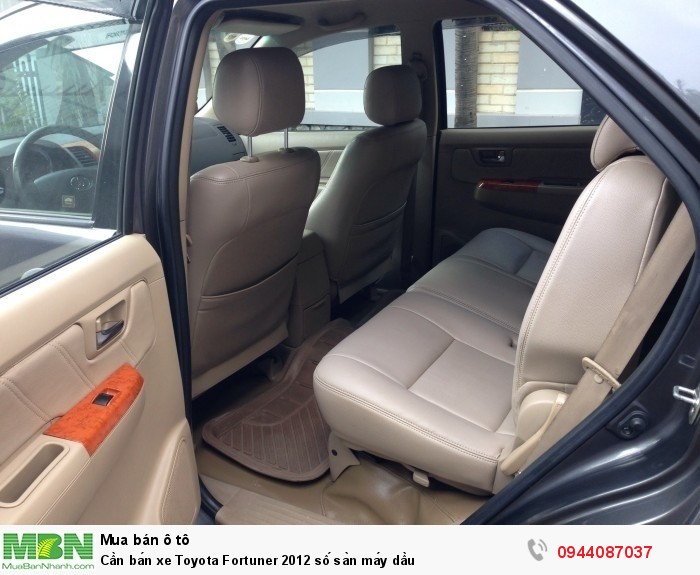 Cần bán xe Toyota Fortuner 2012 số sàn máy dầu
