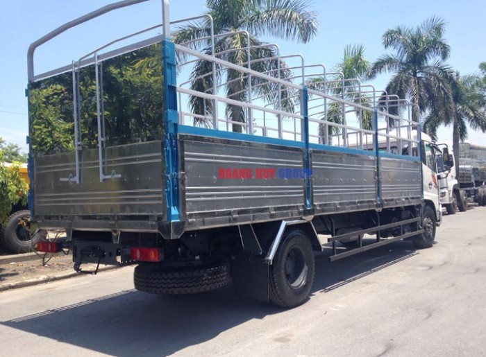 Xe tải Dongfeng Hoàng Huy B170 9.35 tấn/9T35 / B170 9t35 thùng mui bạt giá rẻ tại TP HCM