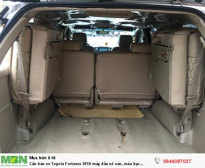 Cần bán xe Toyota Fortuner 2010 máy dầu số sàn, màu bạc zin