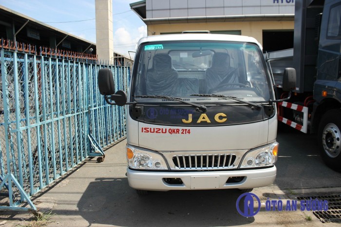 Xe tải Jac 2t4 thùng 3m7 hỗ trợ trả góp 90% khuyến mãi 5 chỉ vàng