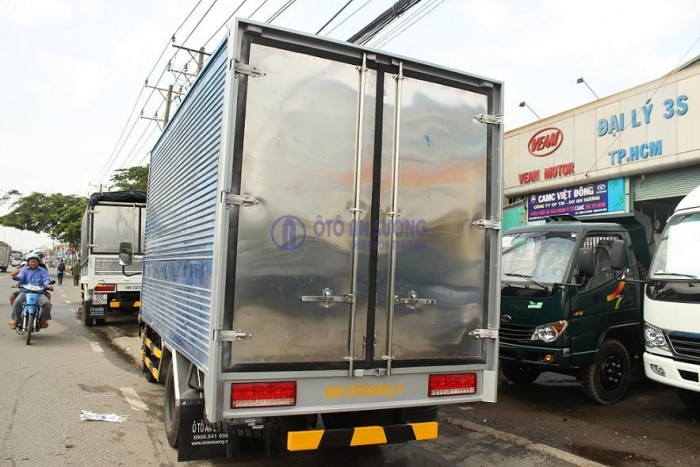 Xe tải VT252 2t4 trả trước 35 triệu đồng khuyến mãi 5 chỉ vàng